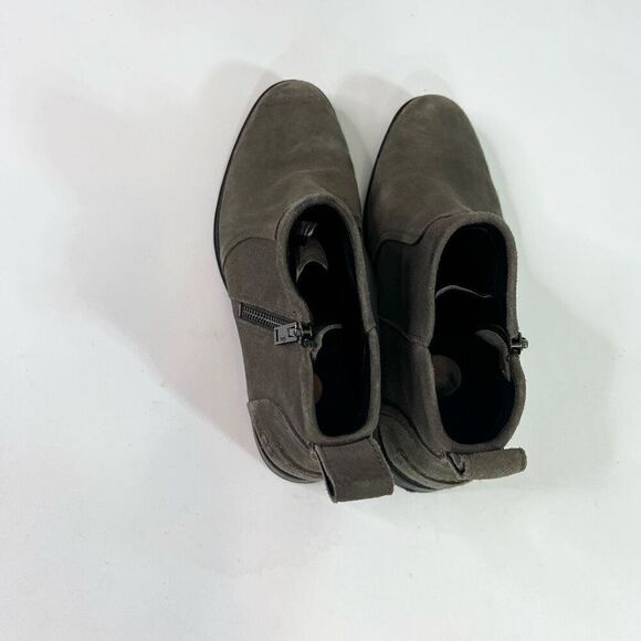 UGG Gray Ankle Boots - Picture 5 of 11